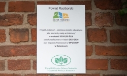 Projekt &bdquo;Odrarium &ndash; zamkowe ścieżki edukacyjne jako elementy małej architektury&rdquo; (11)