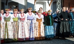 Zamek Piastowski rozpoczął sezon imprez plenerowych (16)