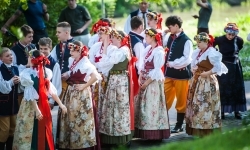 Zamek Piastowski rozpoczął sezon imprez plenerowych (4)