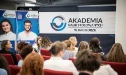 II Międzynarodowa Konferencja Naukowa Student&oacute;w Pedagogiki w Raciborzu (6)
