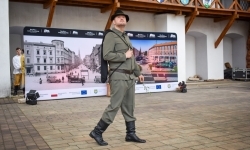 Wyjątkowe wydarzenie teatralne na scenie Zamku Piastowskiego w Raciborzu (13)