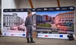 Wyjątkowe wydarzenie teatralne na scenie Zamku Piastowskiego w Raciborzu (9)