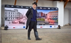 Wyjątkowe wydarzenie teatralne na scenie Zamku Piastowskiego w Raciborzu (2)