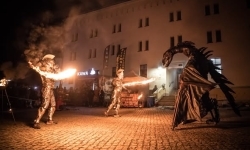 Zamkowa Noc Ognia (1)