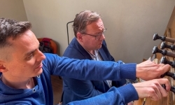 Spotkanie autorskie z księdzem Przemysławem Pawlakiem (6)