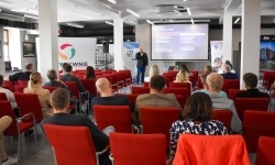 Konferencja &bdquo;Biznes 2.0: Era Sztucznej Inteligencji&rdquo; za nami (8)