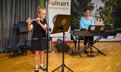 Muzyczny bukiet dla mam na Zamku Piastowskim w Raciborzu (7)