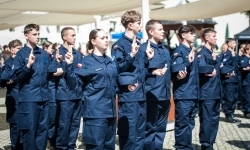 Uroczyste ślubowanie klas mundurowych na Zamku Piastowskim w Raciborzu (15)