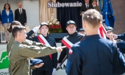 Uroczyste ślubowanie klas mundurowych na Zamku Piastowskim w Raciborzu (19)