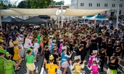 Zamek Piastowski w Raciborzu w sobotę 30 maja zamienił się w prawdziwe kr&oacute;lestwo mażoretek (10)