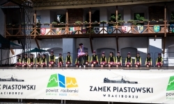 Zamek Piastowski w Raciborzu w sobotę 30 maja zamienił się w prawdziwe kr&oacute;lestwo mażoretek (19)