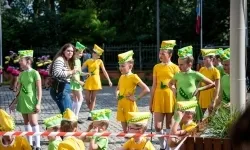 Zamek Piastowski w Raciborzu w sobotę 30 maja zamienił się w prawdziwe kr&oacute;lestwo mażoretek (8)