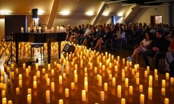 Rockowe przeboje w blasku świec zabrzmiały na Zamku Piastowskim (3)