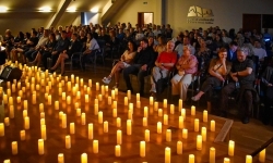 Rockowe przeboje w blasku świec zabrzmiały na Zamku Piastowskim (7)