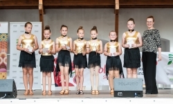 Pokazy wokalno-taneczne w wykonaniu wychowank&oacute;w Powiatowego Domu Kultury w Raciborzu (1)