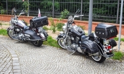 Zlot motocykli XX wieku na dziedzińcu Zamku Piastowskiego (8)