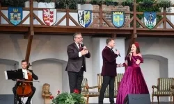 Magiczny wiecz&oacute;r w murach Zamku Piastowskiego! (11)