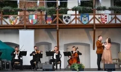 Magiczny wiecz&oacute;r w murach Zamku Piastowskiego! (10)