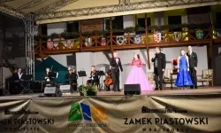 Magiczny wiecz&oacute;r w murach Zamku Piastowskiego! (4)