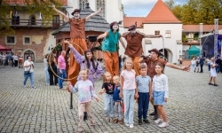 Dożynki Chmielne na zamkowym dziedzińcu za nami (1)