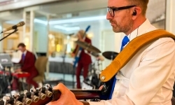 Muzyczne pożegnanie lata na Zamku Piastowskim. Pompa Band i Il Mondo wystąpią na dziedzińcu (4)