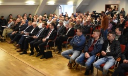 Dyskusja nad projektem programu restrukturyzacji gospodarstw rolnych za nami (3)