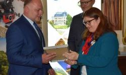 Wojewódzkie obchody Światowego Dnia Turystyki świętowano w Rudach (3)