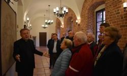 Wojewódzkie obchody Światowego Dnia Turystyki świętowano w Rudach (8)