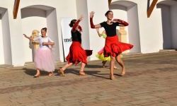 Wychowankowie Młodzieżowego Domu Kultury (32)